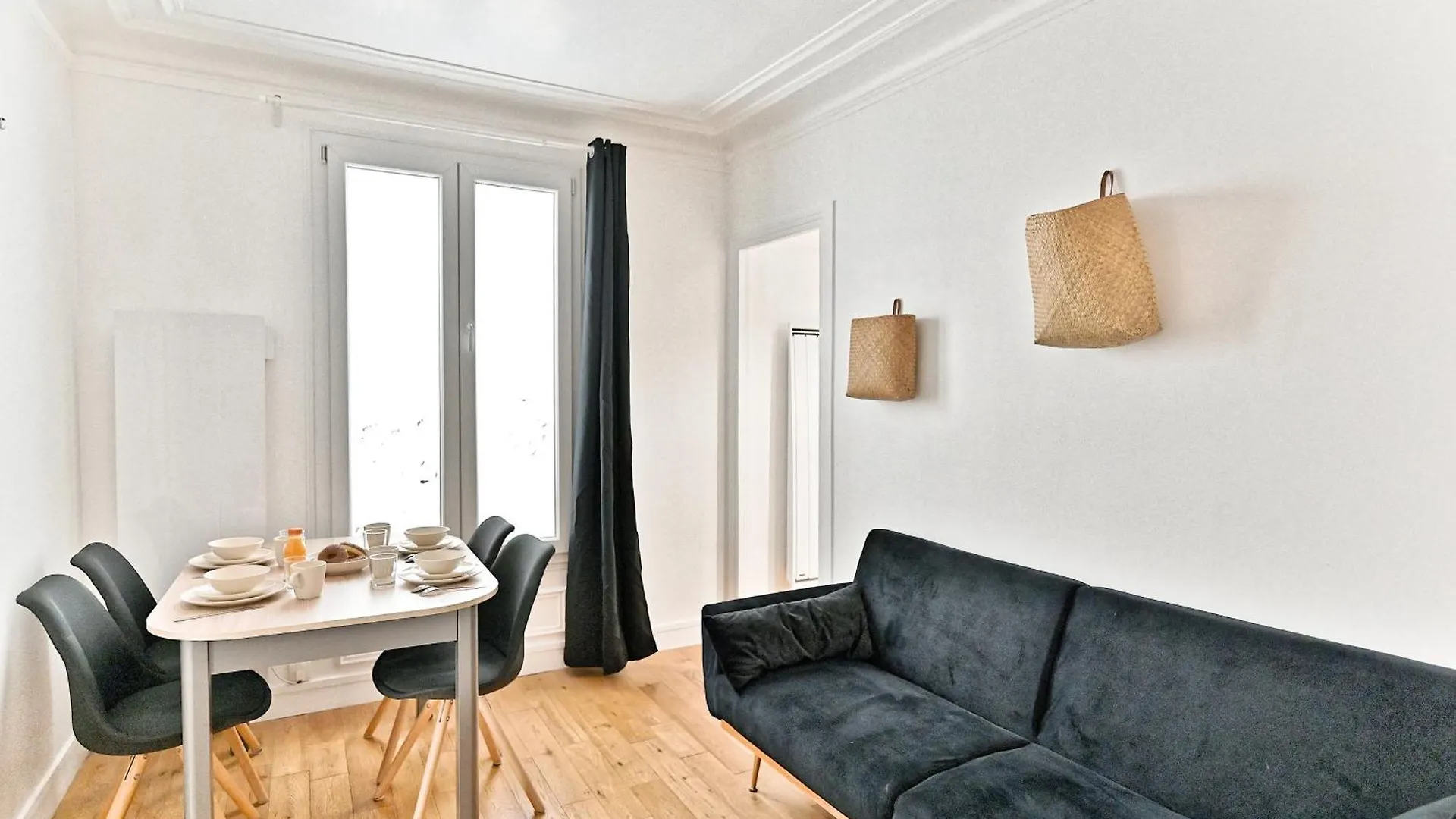 Sejour Dans Le Quartier Batignole Paris 17Eme Apartment