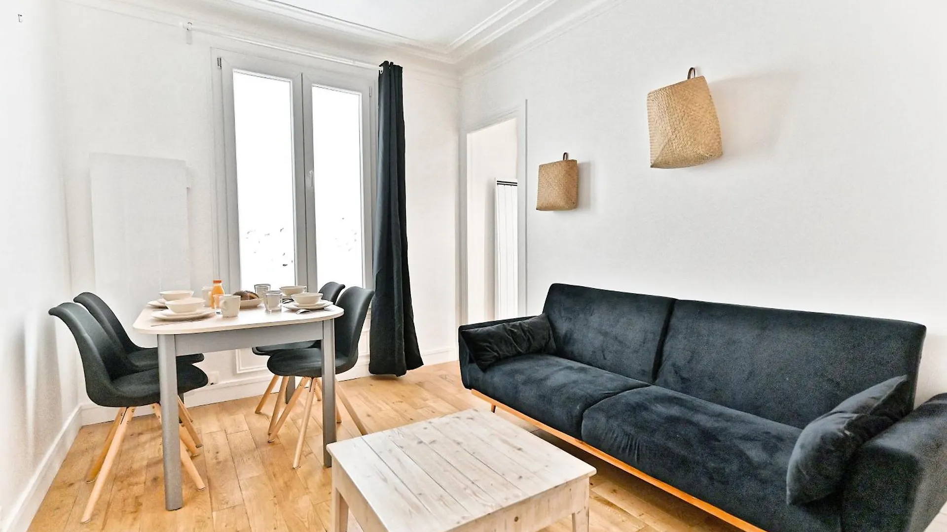 Sejour Dans Le Quartier Batignole Paris 17Eme Apartment